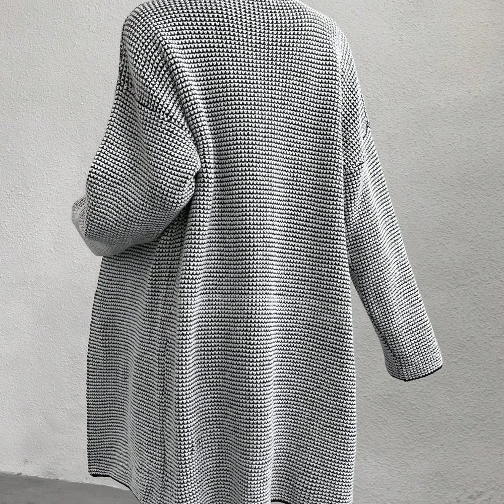 Black And White Casual Womens Turtleneck Drop Shoulder Cardigan & Sweater Dress - Picture 2 of 5